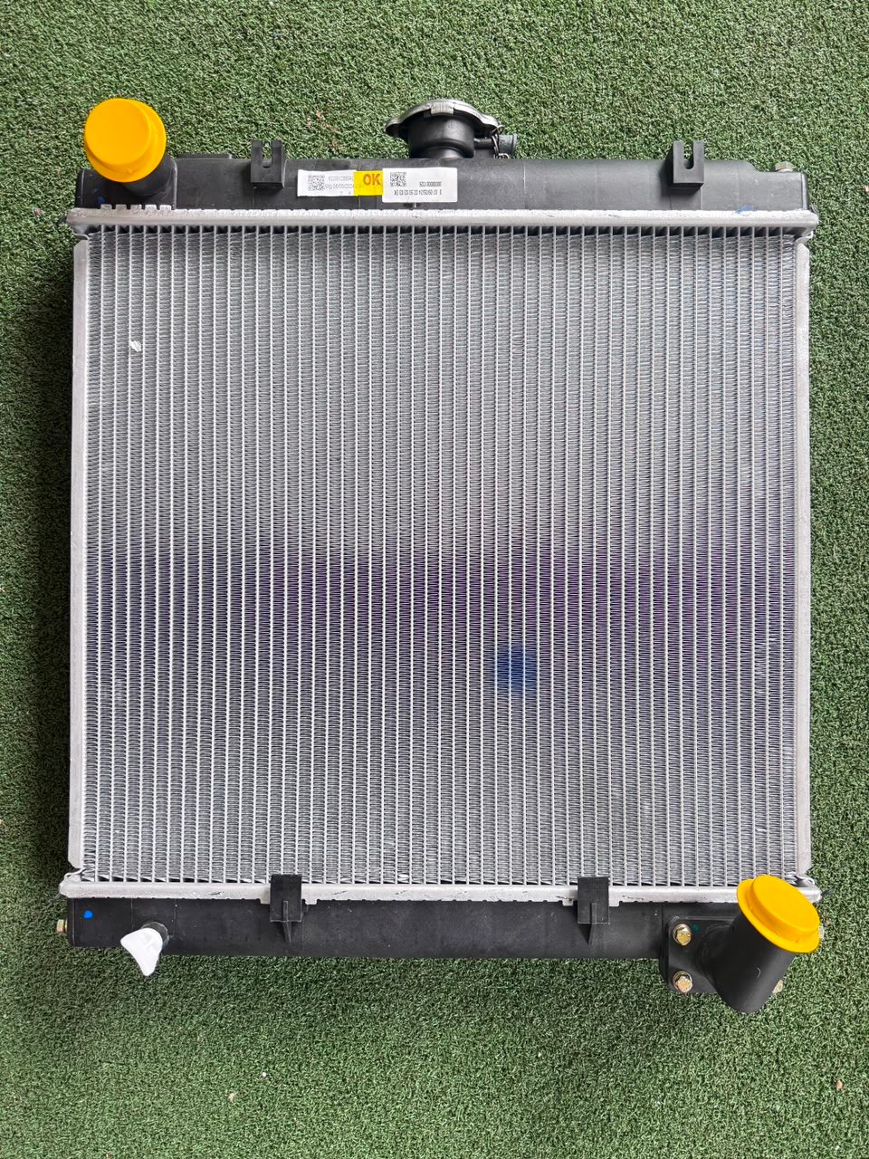 RADIATOR ADAPTABLE FOR TATA MUV 207 DI ( 407 ENGINE ) SINGLE FAN OLD MODEL RADIATOR WITHOUT SIDEFRAME