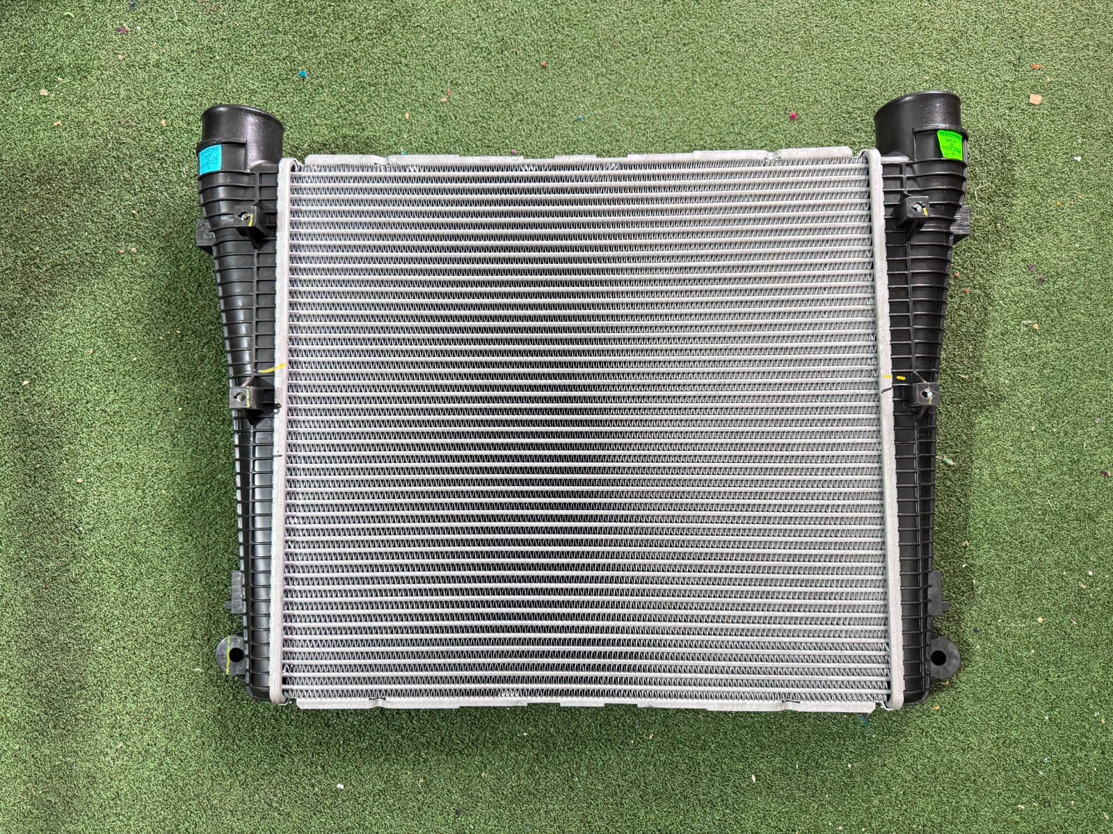 INTERCOOLER FOR SCR AC SIGNA 4825/4225/3525/2825 AC IC ASSY_LPS 5525 BSVI_A0LKC5011M00 573714609906