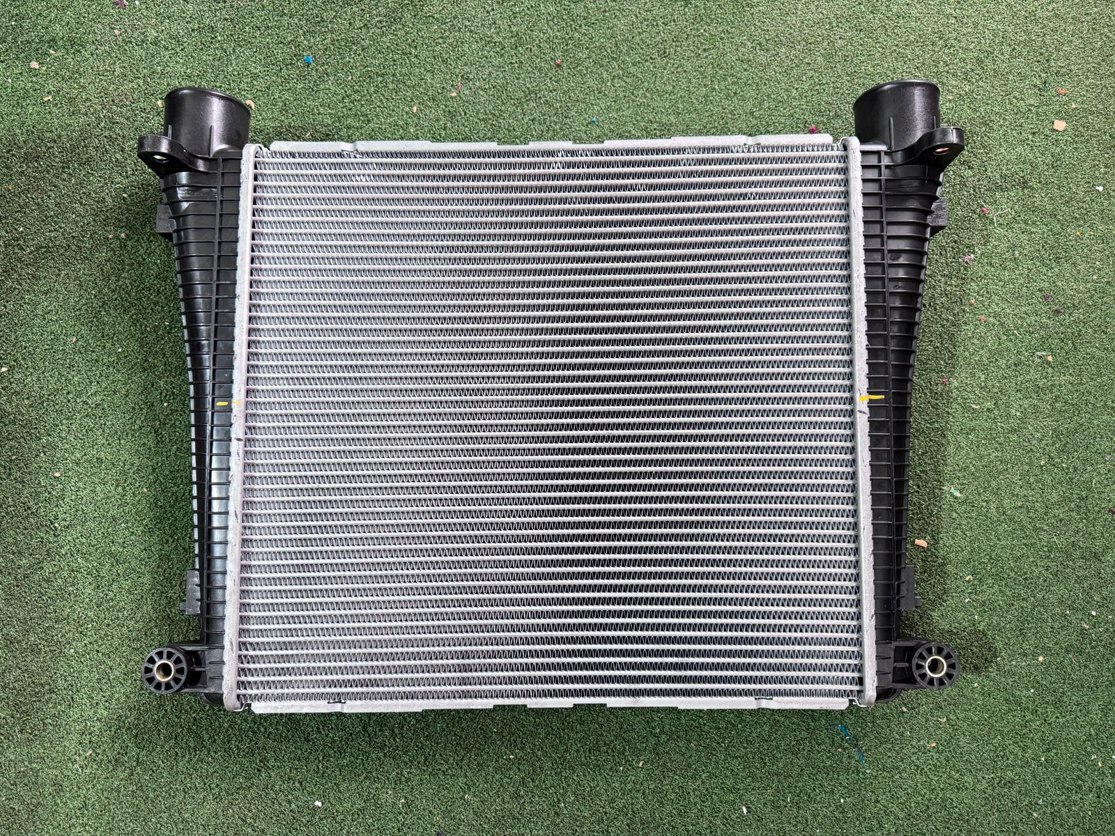 INTERCOOLER FOR SCR AC SIGNA 4825/4225/3525/2825 AC IC ASSY_LPS 5525 BSVI_A0LKC5011M00 573714609906 - Image 2